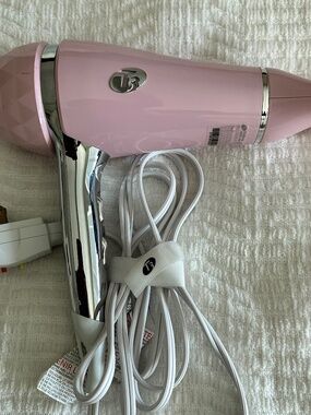 T3 hair dryer